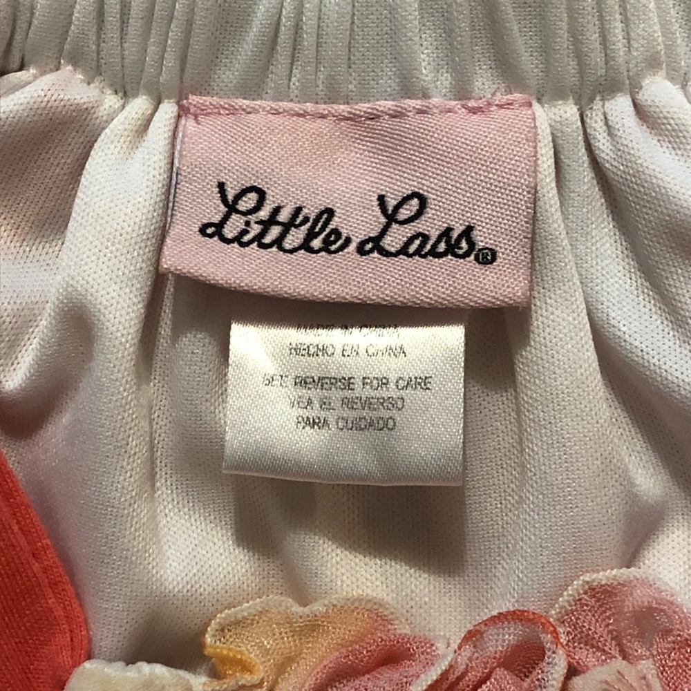 NWOT Multi-color Ruffle Top & Capri - Picture 2 of 4
